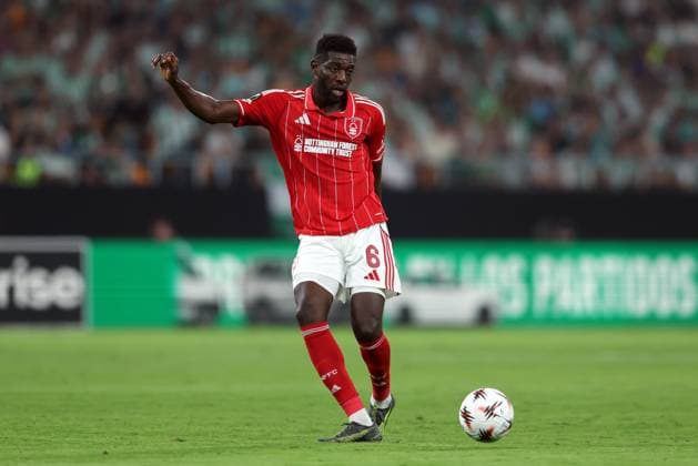 Ibrahim SangarÃ of Nottingham Forest passes the ball Real Betis v Nottingham Forest, UEFA Europa League, Football, Villamarin Stadium, Seville, Spain - 24 Sep 2025Seville Villamarin Stadium Spain EDITORIAL USE ONLY No use with unauthorised audio, video, data, fixture lists, club league logos or live services. Online in-match use limited to 120 images, no video emulation. No use in betting, games or single club league player publications.  Copyright: xAntonioxPozo Shutterstockx 15498594w