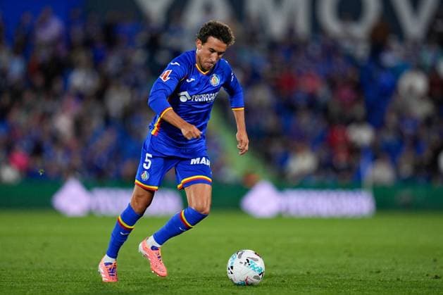 September 24, 2025, Getafe, Madrid, Spain: Luis Milla of Getafe CF in action during the Spanish League, LaLiga EA Sports, football match played between Getafe CF and Deportivo Alaves at Coliseum de Getafe stadium on September 24, 2025, in Getafe, Spain. Getafe Spain - ZUMAa181 20250924_zaa_a181_136 Copyright: xDennisxAgyemanx