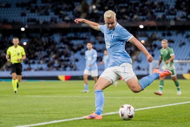 250924 Otto Rosengren of Malmö FF during the UEFA Europa League football match between Malmö FF and Ludogorets on September 24, 2025 in Malmö Photo Petter Arvidson BILDBYRAN kod PA PA1085 fotboll, football, soccer, fotball,uefa europa league, europa le  Copyright: PETTERxARVIDSON BB250924PA161