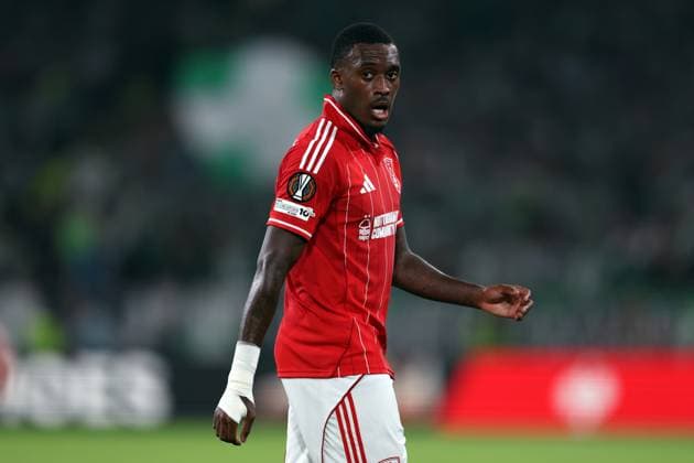 Callum Hudson-Odoi of Nottingham Forest looks on Real Betis v Nottingham Forest, UEFA Europa League, Football, Villamarin Stadium, Seville, Spain - 24 Sep 2025Seville Villamarin Stadium Spain EDITORIAL USE ONLY No use with unauthorised audio, video, data, fixture lists, club league logos or live services. Online in-match use limited to 120 images, no video emulation. No use in betting, games or single club league player publications.  Copyright: xAntonioxPozo Shutterstockx 15498594ab