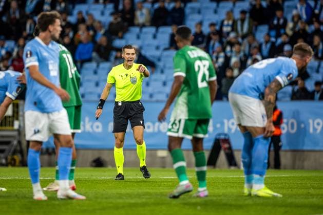 MALMO FF - LUDOGORETS Referee Manfredas Lukjancukas during the UEFA Europa League, league stage match between Malmö FF and Ludogorets. Eleda Stadion, Malmo, Sweden, September 24, 2025. Photo by Branislav Racko Copyright: xx 080A0392