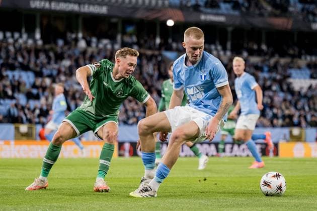 250924 Joel Andersson of Ludogorets and Daniel Gudjohnsen of Malmö FF during the UEFA Europa League football match between Malmö FF and Ludogorets on September 24, 2025 in Malmö Photo Petter Arvidson BILDBYRAN kod PA PA1085 fotboll football soccer fotball uefa europa league europa league malmö ff ludogorets bbeng bbauto  Copyright: PETTERxARVIDSON BB250924PA172