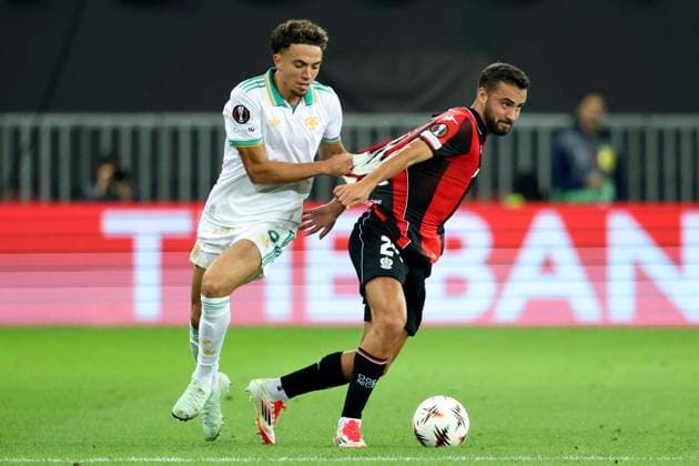 OGC Nice v AS Roma - UEFA Europa League 2025 26 League Phase MD1 Neil El Aynaoui of AS Roma and Charles Vanhoutte of OGC Nice challenge during the UEFA Europa League 2025 26 League Phase MD1 match between OGC Nice and AS Roma at Grand Stade de Nice on September 24, 2025 in Nice, France. Nice Grand Stade de Nice South-Eastern France France Copyright: xNealxSimpson Sportsphoto APLx 14136100