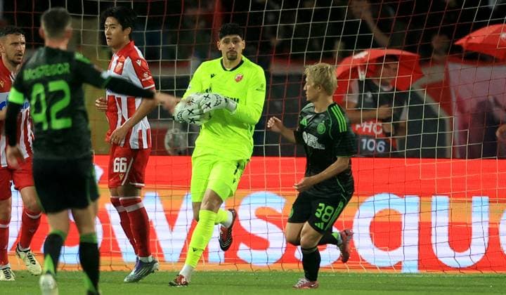 24.09.2025 Belgrade Beograd FK Crvena Zvezda(FC Red Star)-FC Celtic Europa League men s football Milos Veljkovic(L),Youngwoo Seol(2L),Matheus (C) Crvena Zvezda(Red Star) :