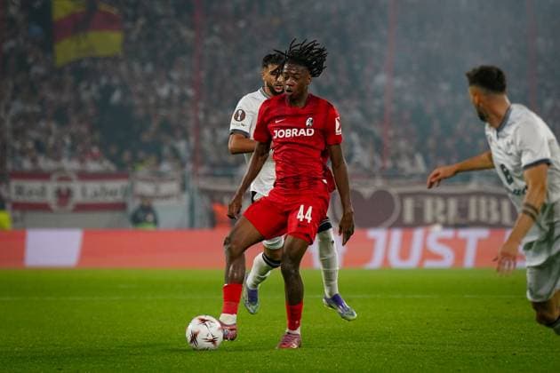 Soccer UEFA Europa League 2025 26, 1 Matchday SC Freiburg vs FC Basel Europa Park Stadion Freiburg Johan Manzambi SC Freiburg, 44 Freiburg im Breisgau Baden Württemberg Germany Copyright: xJOERANxSTEINSIEKx