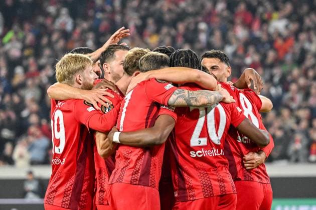 Cheers for the 2-0 goal by Maximilian Eggestein SC Freiburg, 08 GER, SC Freiburg FC Basel, Football, Europa League, Matchday 1, Season 2025 2026, 24 09 2025 GER, SC Freiburg FC Basel, Football, Europa League, Matchday 1, Season 2025 2026, 24 09 2025 Freiburg Copyright: xEibner-Pressefoto ThomasxHessx EP_THS