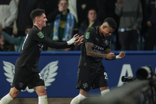 Carabao Cup Round 3 Huddersfield Town v Manchester City Savinho of Manchester City celebrates his goal to make it 0-2 during the Carabao Cup Round 3 match Huddersfield Town vs Manchester City at Accu Stadium, Huddersfield, United Kingdom, 24th September 2025 (Photo by Mark Cosgrove News Images) Huddersfield Accu Stadium West Yorkshire United Kingdom Copyright: xMarkxCosgrove NewsxImagesx