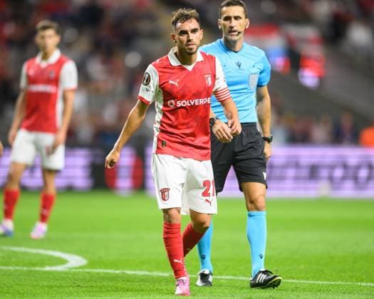 September 24, 2025, Braga, Braga, Portugal: RICARDO HORTA from SC Braga seen during the UEFA Europe League 2025 26 match between SC Braga and Feyenoord, on September 24, 2025 at Estadio Municipal de Braga, Braga, Portugal Braga Portugal - ZUMAl192 20250924_zsp_l192_011 Copyright: xMiguelxLemosx