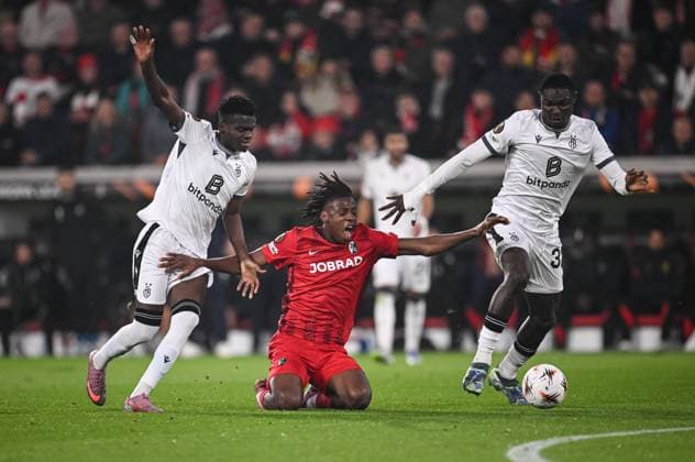 FOOTBALL EUROPE LEAGUE SEASON 2025 2026 1 Matchday 24 09 2025 SC Freiburg FC Basel Johan Manzambi center, SC Freiburg vs Metinho left, FC Basel and Jonas Adjetey right, FC Basel