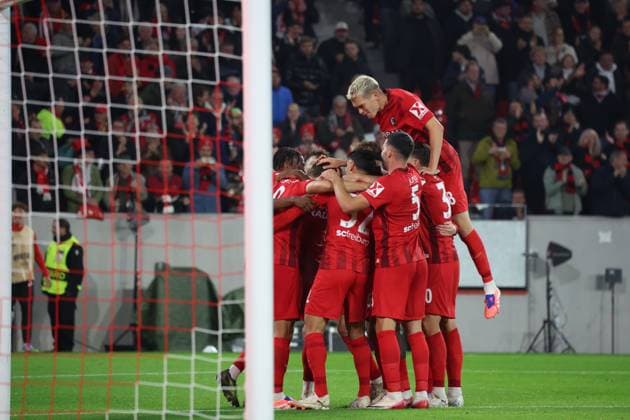24 09 2025, xrekx, Football UEFA Europa League, SC Freiburg FC Basel v l Goal celebration after the goal to celebrate the goal celebrate 2 0 by Maximilian Eggestein SC Freiburg with Matthias Ginter SC Freiburg DFL DFB REGULATIONS PROHIBIT ANY USE OF PHOTOGRAPHS as IMAGE SEQUENCES and or QUASI VIDEO Freiburg