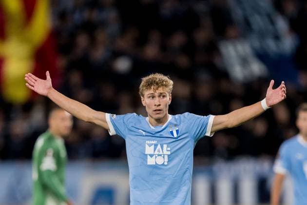 250924 Hugo Bolin of Malmö FF reacts during the UEFA Europa League football match between Malmö FF and Ludogorets on September 24, 2025 in Malmö Photo Petter Arvidson BILDBYRAN kod PA PA1085 fotboll football soccer fotball uefa europa league europa league malmö ff ludogorets bbeng bbauto  Copyright: PETTERxARVIDSON BB250924PA220