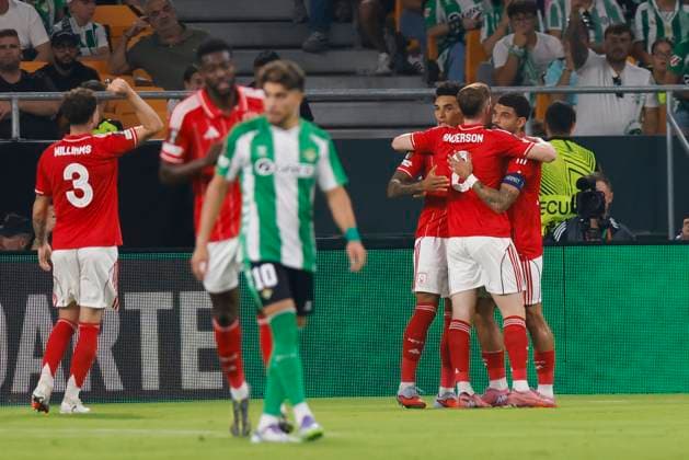 Real Betis Balompie v Nottingham Forest FC - UEFA Europa League 2025 26 League Phase MD1 Igor Jesus of Nottingham Forest celebrates a goal during the UEFA Europa League 2025 2026 match between Real Betis and Nottingham Forest at Estadio la Cartuja in Seville, Spain, on September 21, 2025. Seville Spain  Copyright: xJosexLuisxContrerasx originalFilename:joseluiscontreras-realbeti250924_npYdz.jpg