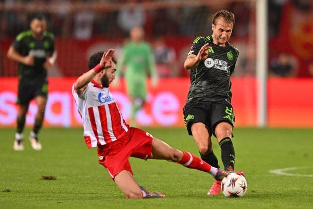 CRVENA ZVEZDA vs CELTIC GLASGOW NAYAIR TIKNIZYAN Najair Tiknizjan vs BENJAMIN NYGREN football Crvena zvezda vs Celtic Glasgow UEFA Europa league match at Rajko Mitic stadium, Belgrade 24.09.2025 Foto: FOOTBALL, UEFA EUROPA LEAGUE, CRVENA ZVEZDA, RED STAR, CELTIC GLASGOW Belgrade Rajko Mitic stadium Serbia Copyright: xMarkoxMetlasx xMNxPressx