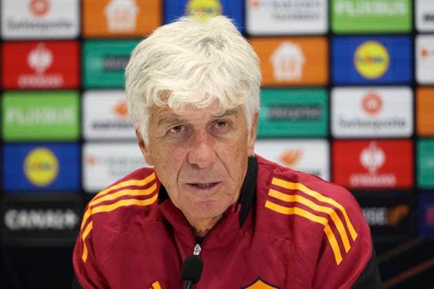 OGC Nice v AS Roma - UEFA Europa League 2025 26 League Phase MD1 Gian Piero Gasperini, head coach of AS Roma, portrait speaking to the Media in the press conference, PK, Pressekonferenz after the UEFA Europa League 2025 26 League Phase MD1 match between OGC Nice and AS Roma at Grand Stade de Nice on September 24, 2025 in Nice, France. Nice Grand Stade de Nice South-Eastern France France Copyright: xNealxSimpson Sportsphoto APLx 14136146