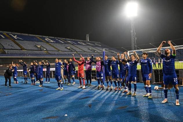 Dinamo Zagreb v Fenerbahce - UEFA Europa League ZAGREB, CROATIA - SEPTEMBER 24: Players of Dinamo Zagreb Mario Kovacevic celebrate their victory at the end of the UEFA Europa League week 1 match between Dinamo Zagreb and Fenerbahce at Maksimir Stadium in Zagreb, Croatia, on September 24, 2025. Elif Ozturk Anadolu Zagreb Croatia. Editorial use only. Please get in touch for any other usage.  Copyright: x2025xAnadoluxElifxOzturkx