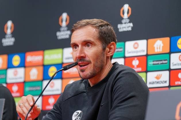 Soccer UEFA Europa League 2025 26, 1 Matchday SC Freiburg vs FC Basel Europa Park Stadion Freiburg Julian Schuster SC Freiburg, Coach Press Conference, Media Freiburg im Breisgau Baden Württemberg Germany Copyright: xJOERANxSTEINSIEKx