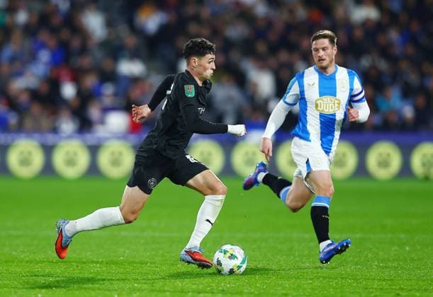 Phil Foden of Manchester City Huddersfield Town v Manchester City, EFL Carabao Cup, Third Round, Football, Accu Stadium, Huddersfield, UK - 24 Sep 2025Huddersfield Accu Stadium United Kingdom EDITORIAL USE ONLY No use with unauthorised audio, video, data, fixture lists, club league logos or live services. Online in-match use limited to 120 images, no video emulation. No use in betting, games or single club league player publications. Copyright: xMattxWest Shutterstockx 15498595cs