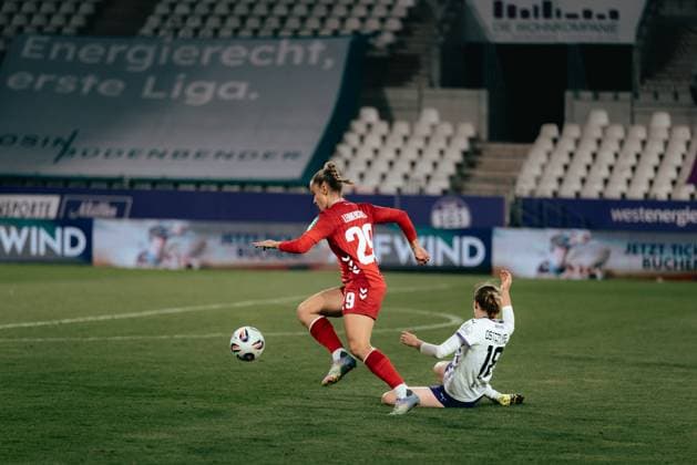 Essen, Germany, September 24th 2025 Vanessa Leimenstoll ( 29 - 1. FC Köln) offence action during the Google Pixel Frauen Bundesliga match between SGS Essen and 1.FC Köln at Franz-Kremer-Stadion, in Cologne, Germany. (Gabor Baumgarten SPP) Copyright: xGaborxBaumgartenx xSPPx spp-en-GaBaSp-25_09_24_SGS Essen_1.FC Kln_Gabor_Baumgarten-525083