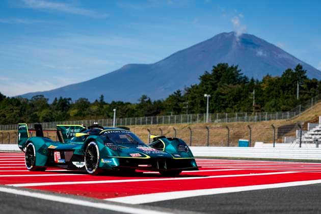 Sport Themen der Woche KW 39 FIA WEC - 6 HOURS OF FUJI 2025 007 TINCKNELL Harry (gbr), GAMBLE Tom (gbr), Aston Martin THOR Team, Aston Martin Valkyrie 007, Hypercar, ambiance during the 6 Hours of Fuji 2025, 7th round of the 2025 FIA World Endurance Championship, from September 26 to 28, 2025 on the Fuji Speedway in Oyama, Shizuoka, Japan - OyamaJapan  Copyright: xJULIENxDELFOSSEx