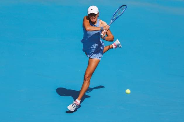BEIJING, CHINA - SEPTEMBER 25: Guo Hanyu of China competes in the Women s Singles Round of 128 match against Wang Xiyu of China on day 4 of the 2025 China Open at National Tennis Center on September 25, 2025 in Beijing, China.  Copyright: xVCGx 111593101088