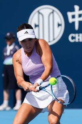 BEIJING, CHINA - SEPTEMBER 25: Camila Osorio of Colombia competes in the Women s Singles Round of 128 match against Ann Li of the United States on day 4 of the 2025 China Open at National Tennis Center on September 25, 2025 in Beijing, China.  Copyright: xVCGx 111593102073
