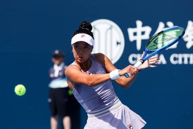 BEIJING, CHINA - SEPTEMBER 25: Ann Li of the United States competes in the Women s Singles Round of 128 match against Camila Osorio of Colombia on day 4 of the 2025 China Open at National Tennis Center on September 25, 2025 in Beijing, China.  Copyright: xVCGx 111593101983