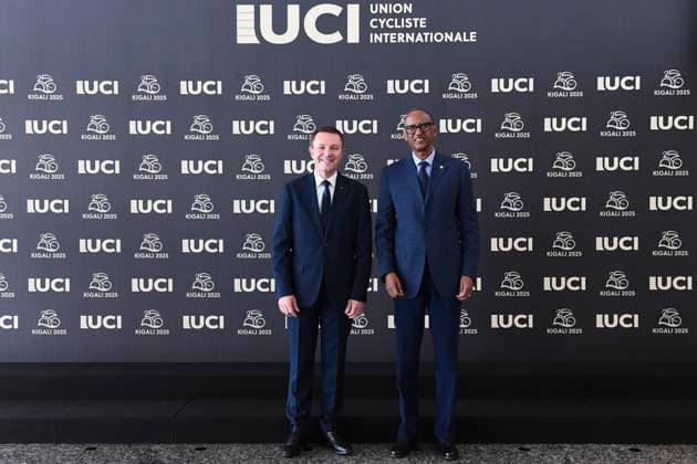 2025 UCI Road World Championships Picture by Simon Wilkinson SWpix.com - 25 09 2025 - Cycling - 2025 UCI Road World Championships - Kigali, Rwanda - 194th UCI Congress - KCC Kigali Convention Centre - (L to R) UCI President David Lappartient, President of Rwanda Paul Kagame Copyright: x xSWpix.comx(t axPhotographyxHubxLtd)xSimonxWilkinson SWpix.comx SWP-3030-6555