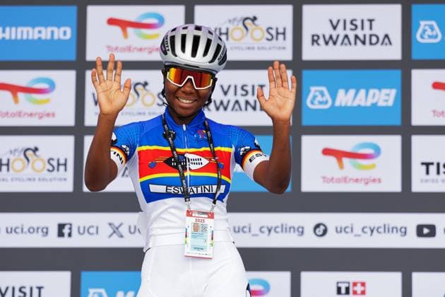 2025 UCI Road World Championships Picture by Alex Whitehead SWpix.com - 25 09 2025 - Cycling - 2025 UCI Road World Championships - Kigali Convention Centre, Kigali, Rwanda - Women Under-23 Road Race - Mandiswa Fakudze (Eswatini) Copyright: x xSWpix.comx(t axPhotographyxHubxLtd)xAlexxWhitehead SWpix.comx SWP-3030-6597