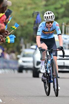 Belgian Xaydee van Sinaey pictured in action during the U23 women road race (119,3 km) at the cycling road World Championships in Kigali, Rwanda, Thursday 25 September 2025. The 2025 UCI Road World Championships take place from 21 to 28 September in Kigali, Rwanda. DIRKxWAEM  x135244732x