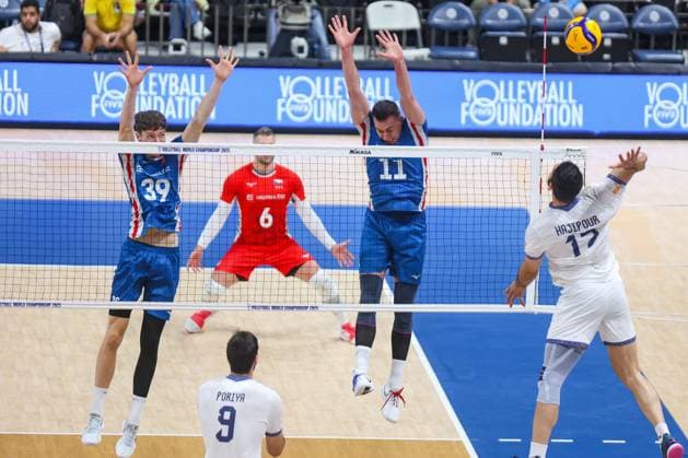 2025.09.25 Pasay City Manila siatkowka mezczyn Mistrzostwa Swiata FIVB 2025 Czechy - Iran N z FIVB Men s World Championship, WM, Weltmeisterschaft 2025 Czechia - Iran quarter finals cwiercfinal radosc zwyciestwo Czechy Czechia winner win kibice doping Foto Szymon Gorski 2025.09.25 Pasay City Manila volleyball men FIVB Men s World Championship 2025 Czechy - Iran FIVB Men s World Championship 2025 Czechia - Iran quarter finals cwiercfinal radosc zwyciestwo Czechy Czechia winner win kibice doping Credit: Szymon Gorski NEWSPIX.PL --- newspix.pl 