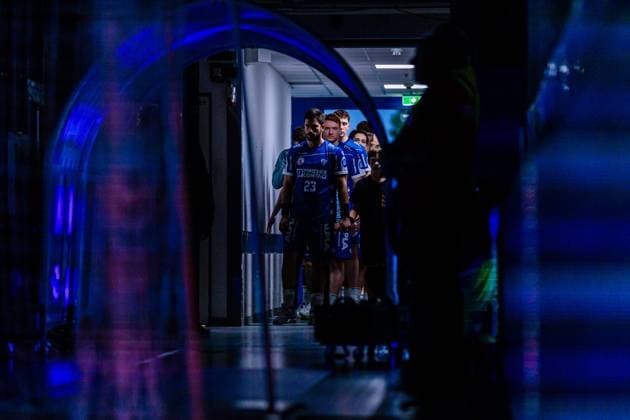 The team of TBV Lemgo Lippe is ready to enter GER, TBV Lemgo Lippe vs Bergischer HC, Handball, 1 Bundesliga, Matchday 6, Season 2025 2026, 25 09 2025 GER, TBV Lemgo Lippe vs Bergischer HC, Handball, 1 Bundesliga, Matchday 6, Season 2025 2026, 25 09 2025 Lemgo Copyright: xEibner-Pressefoto JanxRollingerx EP_JSK