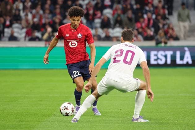 FOOTBALL : LOSC Lille vs SK Brann - UEFA Europa League - 25 09 2025 Tiago SANTOS (LOSC Lille) lors du match LOSC Lille vs SK Brann, UEFA Europa League phase de ligue, Decathlon Arena stade Pierre Mauroy, le 25 septembre 2025 - photo Laurent Sanson PsnewZ  Copyright: xLaurentxSANSONx xPsnewZx
