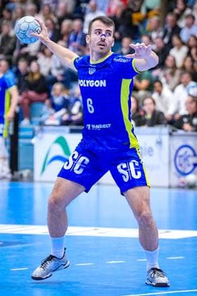 25 09 2025, xydrx, Handball, 1 HBL, VFL Gummersbach TVB Stuttgart, Schwalbe Arena Milos Vujovic VFL Gummersbach 6 North Rhine-Westphalia Germany