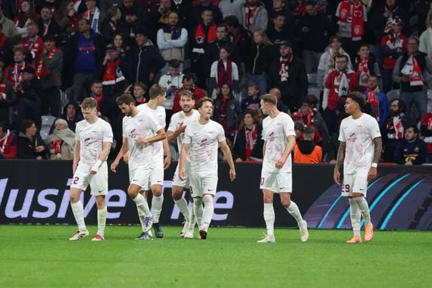 FOOTBALL : LOSC Lille vs SK Brann - UEFA Europa League - 25 09 2025 Joie des joueurs du SK Brann apres leur but lors du match LOSC Lille vs SK Brann, UEFA Europa League phase de ligue, Decathlon Arena stade Pierre Mauroy, le 25 septembre 2025 - photo Laurent Sanson PsnewZ  Copyright: xLaurentxSANSONx xPsnewZx