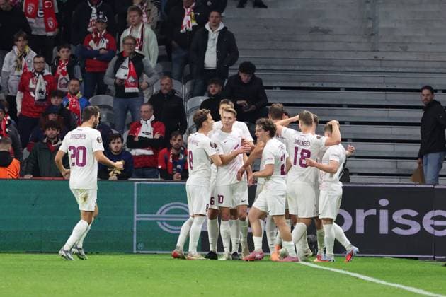 FOOTBALL : LOSC Lille vs SK Brann - UEFA Europa League - 25 09 2025 Joie des joueurs du SK Brann apres leur but lors du match LOSC Lille vs SK Brann, UEFA Europa League phase de ligue, Decathlon Arena stade Pierre Mauroy, le 25 septembre 2025 - photo Laurent Sanson PsnewZ  Copyright: xLaurentxSANSONx xPsnewZx
