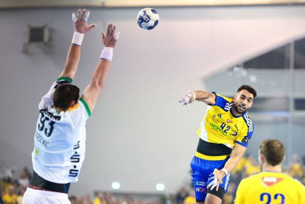 2025.09.25 Kielce Pilka reczna , Liga Mistrzow EHF , sezon 2025 26 Industria Kielce - Fuechse Berlin N z Hassan Kaddah Foto Tomasz Fafara PressFocus 2025.09.25 Kielce Handball , EHF Champions League , 2025 2026 season Industria Kielce - Fuechse Berlin Hassan Kaddah Credit: Tomasz Fafara PressFocus NEWSPIX.PL --- newspix.pl 
