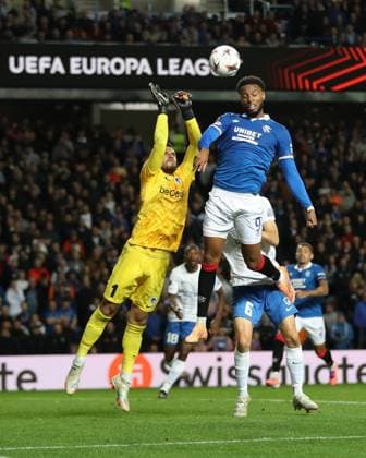 Genk goalkeeper Hendrik Van Crombrugge punches there ball clear from Youssef Chermiti of Rangers during the Europa League league phase match at Ibrox Stadium, Glasgow. Rangers v Genk - UEFA Europa League - League Phase - Ibrox Stadium, Glasgow, Lanarkshire, Scotland, UK - 25 Sep 2025Glasgow Ibrox Lanarkshire United Kingdom  Copyright: xO Rourke RangersxFC Shutterstockx 15504270p