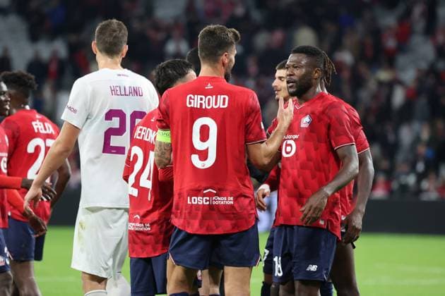 FOOTBALL : LOSC Lille vs SK Brann - UEFA Europa League - 25 09 2025 Joie des joueurs du LOSC lors du match LOSC Lille vs SK Brann, UEFA Europa League phase de ligue, Decathlon Arena stade Pierre Mauroy, le 25 septembre 2025 - photo Laurent Sanson PsnewZ  Copyright: xLaurentxSANSONx xPsnewZx