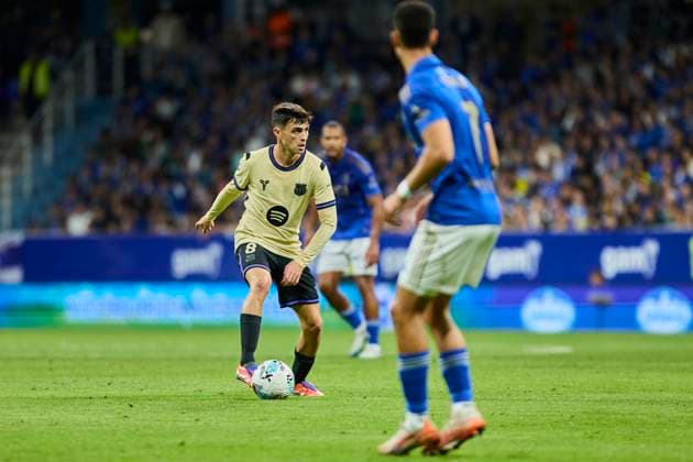 Real Oviedo v FC Barcelona, Barca - LaLiga EA Sports OVIEDO, SPAIN - SEPTEMBER 25: Pedri of FC Barcelona in action during to the LaLiga EA Sports match between Real Oviedo and FC Barcelona at Carlos Tartiere stadium on September 25, 2025 in Oviedo, Spain. (Photo by Diego Simon Photo Players Images Magara Press) Oviedo Estadio Carlos Tartiere Spain Copyright: xDiegoxSimonx