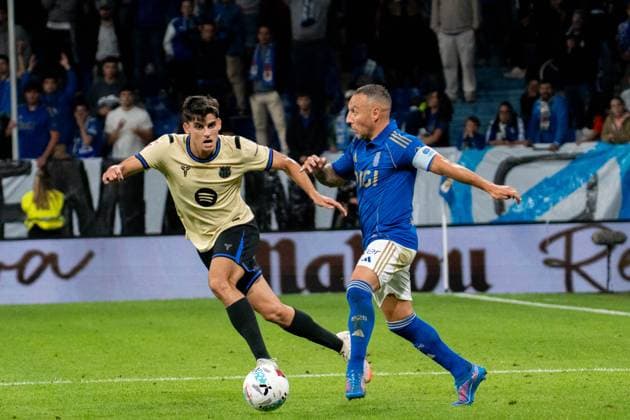 Santi Cazorla (N8) in action during La Liga game between Real Oviedo and Barcelona at Carlos Tartiere, Oviedo, Spain. Copyright: xAndresxLopezxSheridanxx xSPPx Sportspressphoto_SPR32162