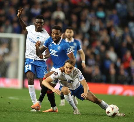 Youssef Chermiti of Rangers battles for the ball with Matte Smets of Genk during the Europa League league phase match at Ibrox Stadium, Glasgow. Rangers v Genk - UEFA Europa League - League Phase - Ibrox Stadium, Glasgow, Lanarkshire, Scotland, UK - 25 Sep 2025Glasgow Ibrox Lanarkshire United Kingdom  Copyright: xO Rourke RangersxFC Shutterstockx 15504270cm