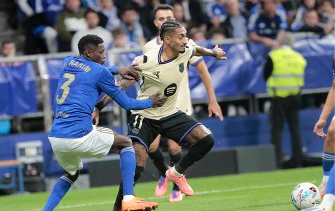 Spanish La Liga EA Sports soccer match Real Oviedo vc FC Barcelona, Barca at Carlos Tartiere stadium in Oviedo, Asturias, Spain 25 september 2025 Raphinha 900 Cordon Press  900 CordonxPress LOF - Real Oviedo vs FC Barcelona
