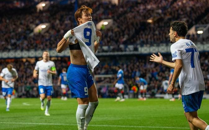 25th September 2025; Ibrox Stadium, Glasgow, Scotland; UEFA Europa League Football, Rangers versus Genk; Oh Hyeon gyu of KRC Genk celebrates after he shoots and scores past Jack Butland of Rangers in the 55th minute to make it 1-0  VagelisxGeorgariou