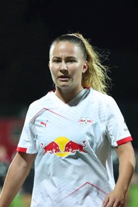 Soccer Bundesliga Women RB Leipzig vs Hamburger SV 25 09 25 Annabel Schasching 16, RB Leipzig Soccer, Google Pixel Women Bundesliga, Season 2025 2026, 4 Matchday RB Leipzig vs Hamburger SV on 25 09 25, Red Bull Arena, Leipzig DFB REGULATIONS PROHIBIT ANY USE OF PHOTOGRAPHS AS IMAGE SEQUENCES AND OR QUASI VIDEO Copyright: xBEAUTIFULxSPORTS JanxKaeferx