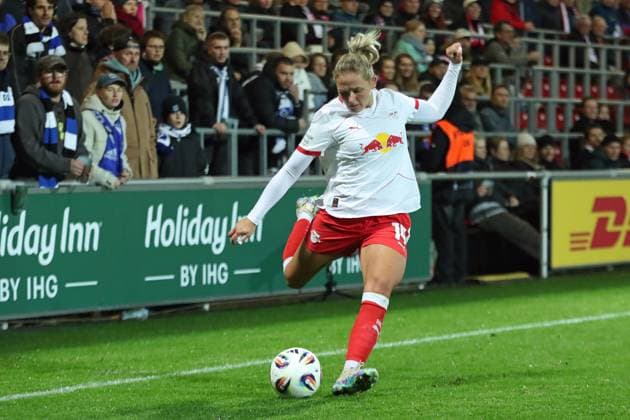 Soccer Bundesliga Women RB Leipzig vs Hamburger SV 25 09 25 Marleen Schimmer 14, RB Leipzig Soccer, Google Pixel Women Bundesliga, Season 2025 2026, 4 Matchday RB Leipzig vs Hamburger SV on 25 09 25, Red Bull Arena, Leipzig DFB REGULATIONS PROHIBIT ANY USE OF PHOTOGRAPHS AS IMAGE SEQUENCES AND OR QUASI VIDEO Copyright: xBEAUTIFULxSPORTS JanxKaeferx