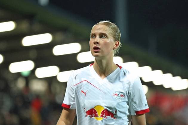 Soccer Bundesliga Women RB Leipzig vs Hamburger SV 25 09 25 Emilia Kiaer Asgeirsdottir 8, RB Leipzig Soccer, Google Pixel Women Bundesliga, Season 2025 2026, Matchday 4 RB Leipzig vs Hamburger SV on 25 09 25, Red Bull Arena, Leipzig DFB REGULATIONS PROHIBIT ANY USE OF PHOTOGRAPHS AS IMAGE SEQUENCES AND OR QUASI VIDEO Copyright: xBEAUTIFULxSPORTS JanxKaeferx