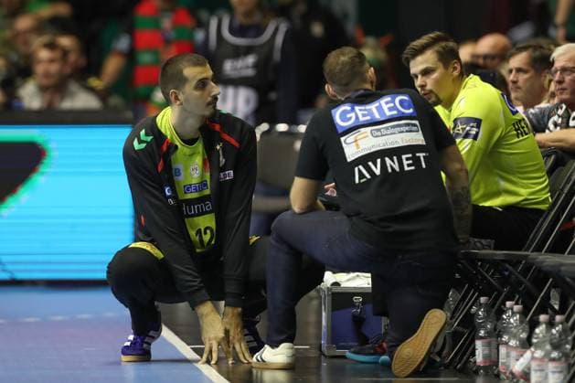 25 09 2025, xtgx, Handball, EHF Champions League, SC Magdeburg Wisla Plock v l wp12, Dino Spiranec Magdeburg, Goalkeeping coach , Sergey Hernandez Ferrer Magdeburg, 1 Magdeubrg