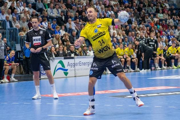 Kai Haefner, right back, TVB Stuttgart 34 , VfL Gummersbach vs TVB 1898 Stuttgart, Daikin Handball Bundesliga, Men , Matchday 6, 25 09 2025 Gummersbach NRW Germany Copyright: xkolbert-press MartinxWdziecznyx