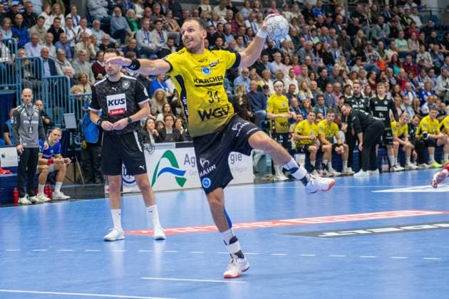 Kai Haefner, right back, TVB Stuttgart 34 , VfL Gummersbach vs TVB 1898 Stuttgart, Daikin Handball Bundesliga, Men , Matchday 6, 25 09 2025 Gummersbach NRW Germany Copyright: xkolbert-press MartinxWdziecznyx