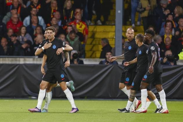 DEVENTER , 25-09-2025 , Stadium De Adelaarshorst , season 2025 2026 , UEFA Europa League League phase . match between Go Ahead Eagles and FCSB, final result 0-1, Picture shows FCSB player David Raul Miculescu goal celebration 0-1 Go Ahead Eagles - FCSB  x31196164x Copyright: